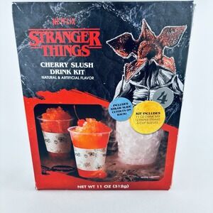Netflix Stranger Things-Cherry Slush Drink Kit Mix - Cup Sleeves - Straw Cutout